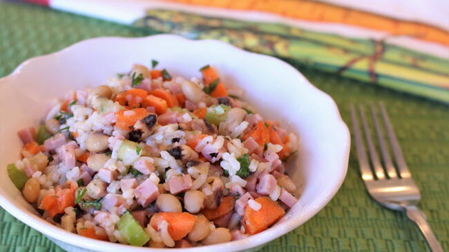 Black-Eyed Hoppin' John Salad